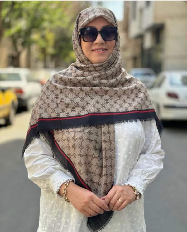 شاربة نسائية